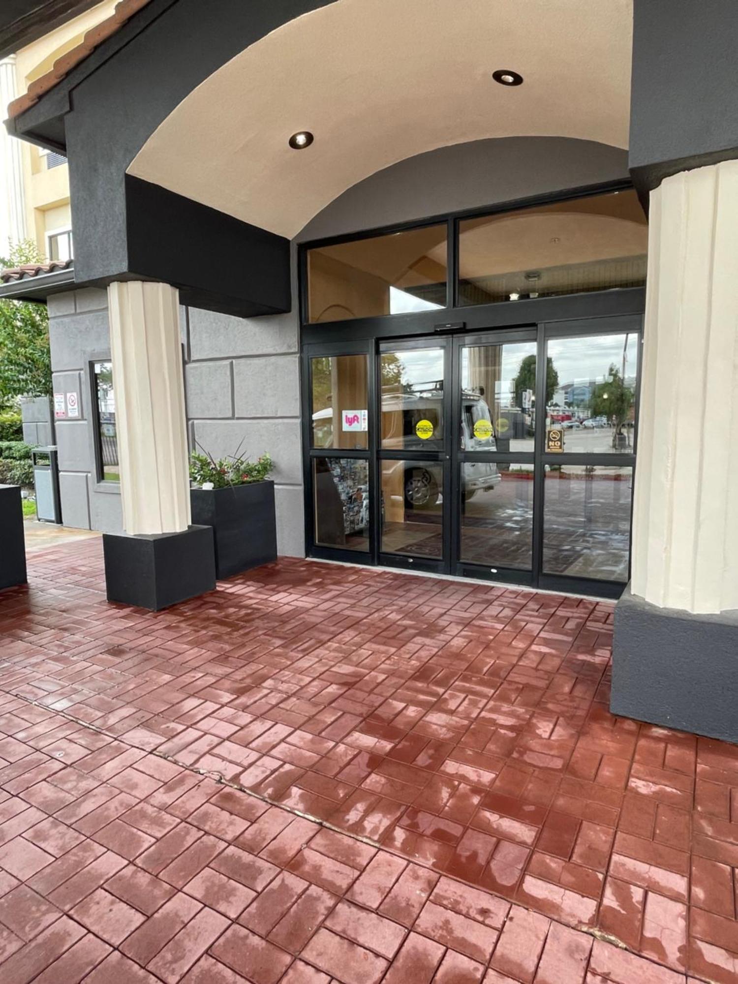Spark By Hilton Houston Hobby Airport Exterior foto